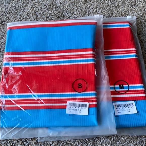 Shirt - Picture 3 of 4